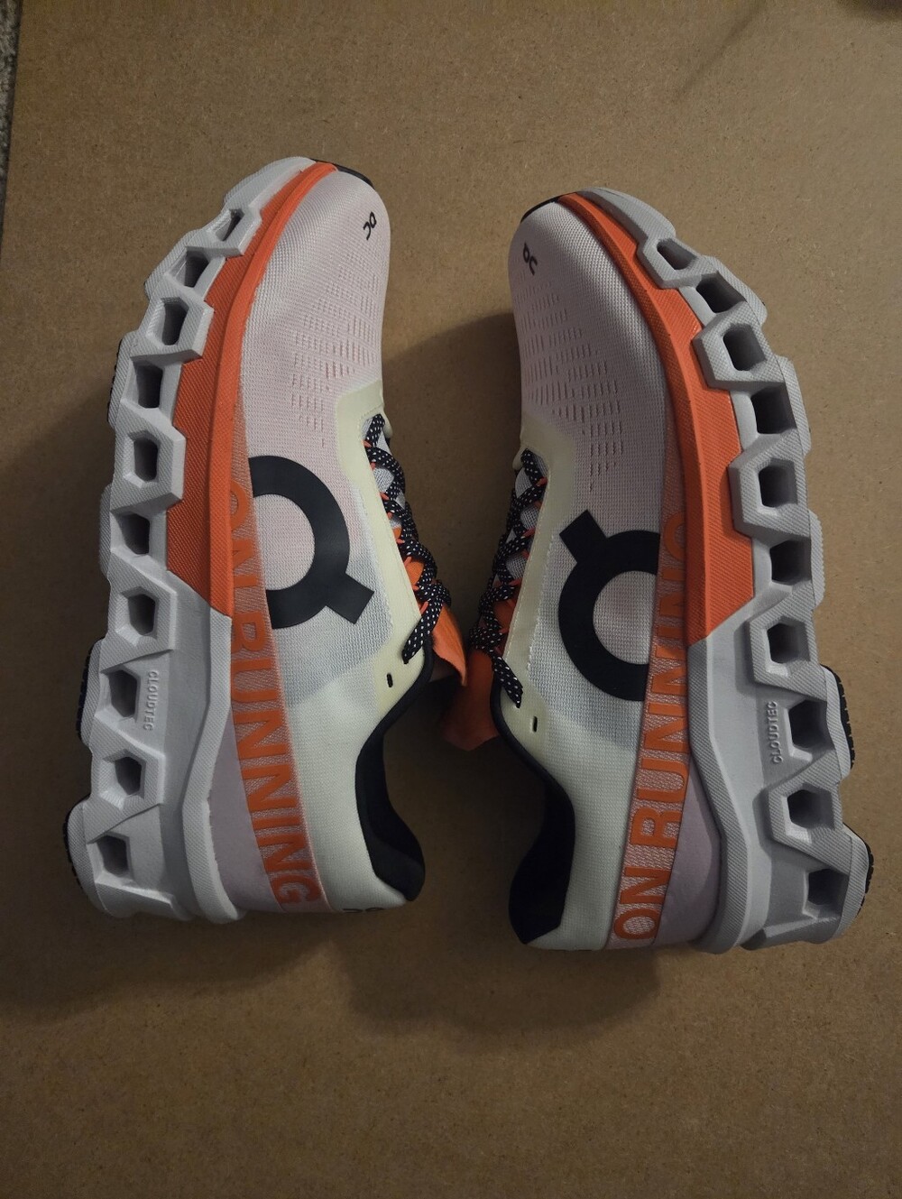 On Running Sneakers Men Size 10 Cloudmonster 2